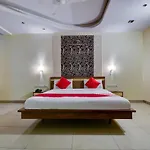 Oyo Flagship Hotel Taurus
